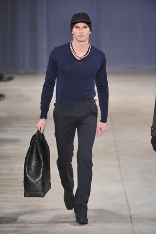 Louis Vuitton / - 2009-2010